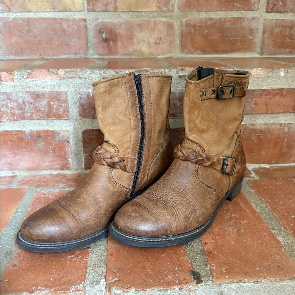 Paul Green Brown Leather Ankle Boots Size 7 (4.5 euro) EUC